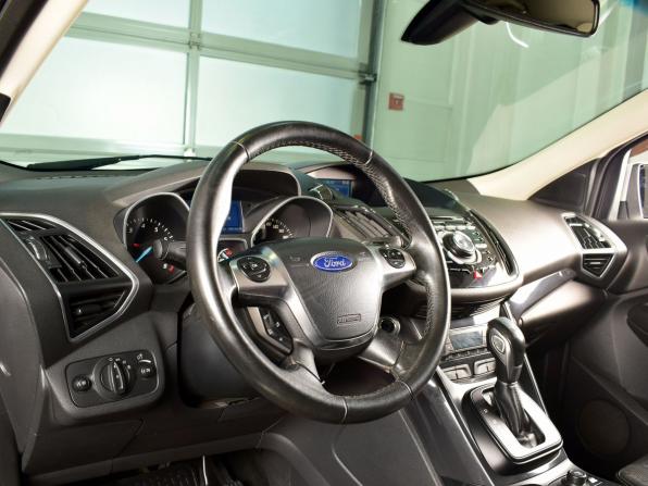 Ford Kuga II с пробегом 2014 года, цена 1 299 995 рублей, 168161 км, внедорожник, Автокод Объявления