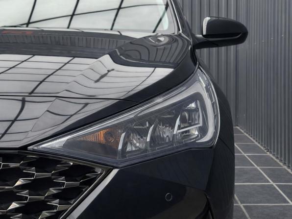 Hyundai Solaris II Рестайлинг с пробегом 2020 года, цена 1 597 000 рублей, 94484 км, седан, Автокод Объявления