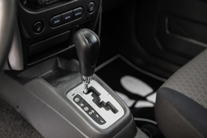 Suzuki Jimny III Рестайлинг 1 с пробегом 2008 года, цена 687 000 рублей, 242200 км, внедорожник, Автокод Объявления