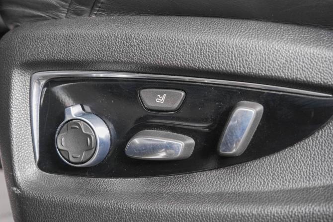 Cadillac Escalade IV с пробегом 2015 года, цена 3 949 000 рублей, 133150 км, внедорожник, Автокод Объявления
