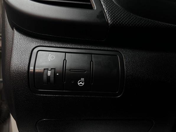 Hyundai Solaris I Рестайлинг с пробегом 2014 года, цена 945 000 рублей, 131849 км, седан, Автокод Объявления