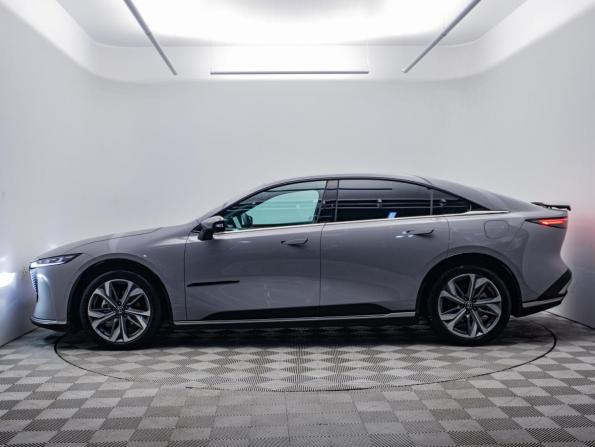 Mazda EZ-6 с пробегом 2024 года, цена 3 900 000 рублей, 10921 км, лифтбек, Автокод Объявления