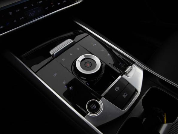 Kia Sportage V с пробегом 2023 года, цена 3 499 000 рублей, 34847 км, внедорожник, Автокод Объявления