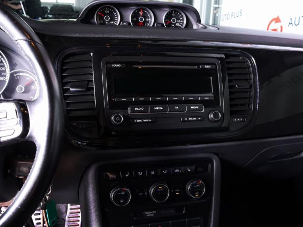 Volkswagen Beetle II (A5) с пробегом 2014 года, цена 1 150 000 рублей, 207976 км, хэтчбек, Автокод Объявления