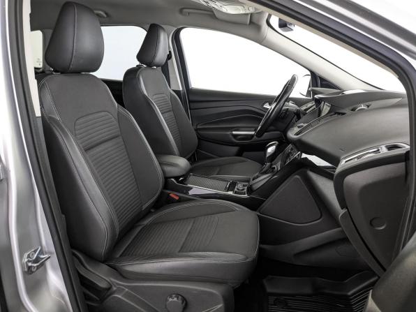 Ford Kuga II Рестайлинг с пробегом 2017 года, цена 1 715 000 рублей, 110263 км, внедорожник, Автокод Объявления