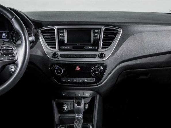 Hyundai Solaris II с пробегом 2019 года, цена 1 450 000 рублей, 45226 км, седан, Автокод Объявления
