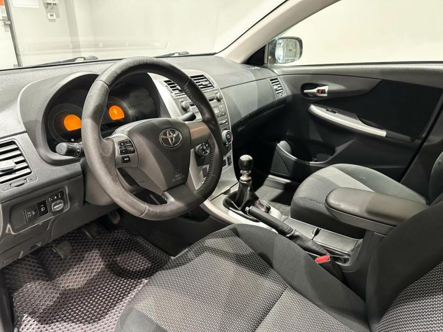 Toyota Corolla X (E140 E150) Рестайлинг Екатеринбург  - изображение 13