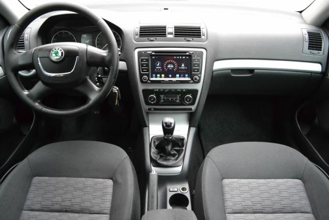 Skoda Octavia II (A5) Рестайлинг с пробегом 2011 года, цена 760 000 рублей, 240833 км, лифтбек, Автокод Объявления