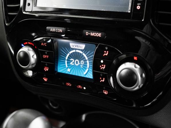 Nissan Juke I Рестайлинг с пробегом 2017 года, цена 1 499 500 рублей, 70650 км, внедорожник, Автокод Объявления