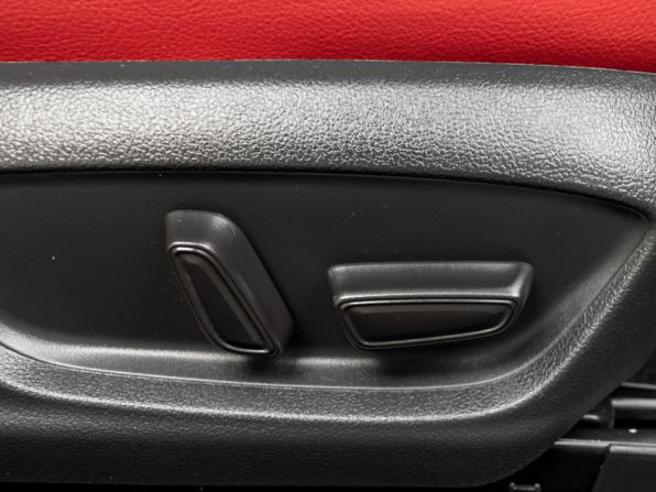 Toyota Camry VIII (XV70) с пробегом 2018 года, цена 2 920 000 рублей, 81582 км, седан, Автокод Объявления
