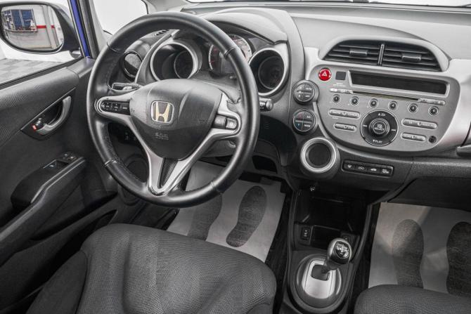 Honda Jazz II с пробегом 2009 года, цена 699 000 рублей, 139000 км, хэтчбек, Автокод Объявления