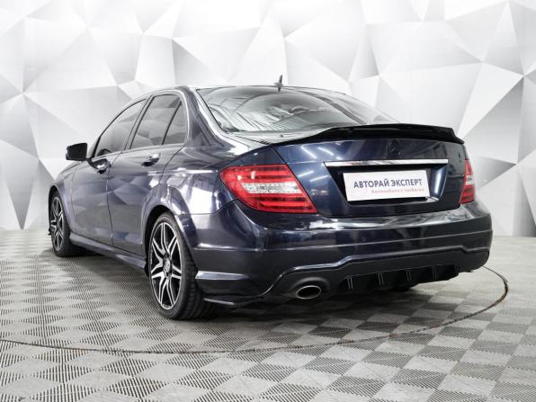 Mercedes-Benz C-Класс III (W204) Рестайлинг с пробегом 2012 года, цена 1 540 000 рублей, 225223 км, седан, Автокод Объявления