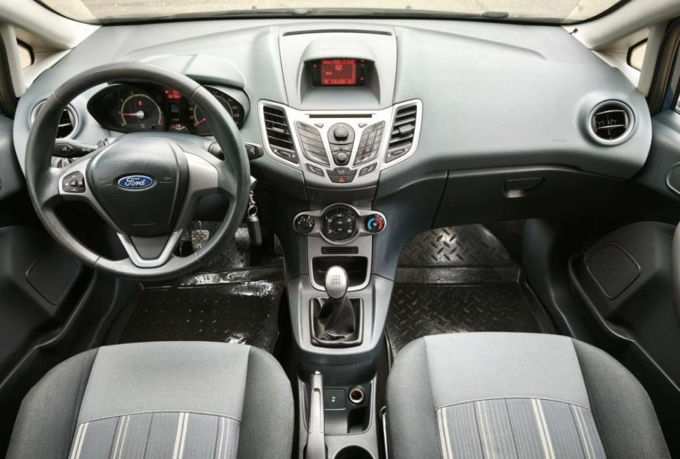 Ford Fiesta Mk6 Сыктывкар  - изображение 15