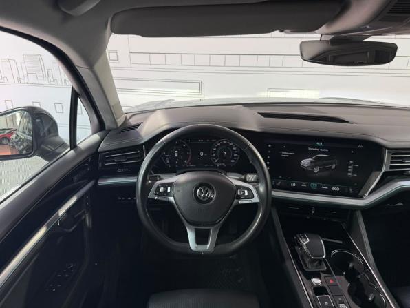 Volkswagen Touareg III с пробегом 2018 года, цена 4 285 000 рублей, 151251 км, внедорожник, Автокод Объявления