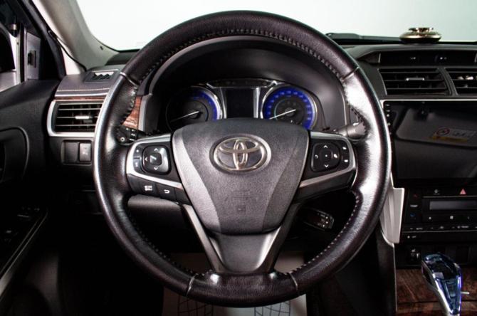 Toyota Camry VII (XV50) Рестайлинг 2 с пробегом 2016 года, цена 2 499 000 рублей, 225000 км, седан, Автокод Объявления