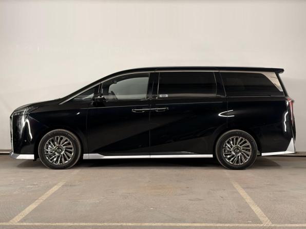 GAC M8 с пробегом 2024 года, цена 4 650 000 рублей, 17798 км, минивэн, Автокод Объявления