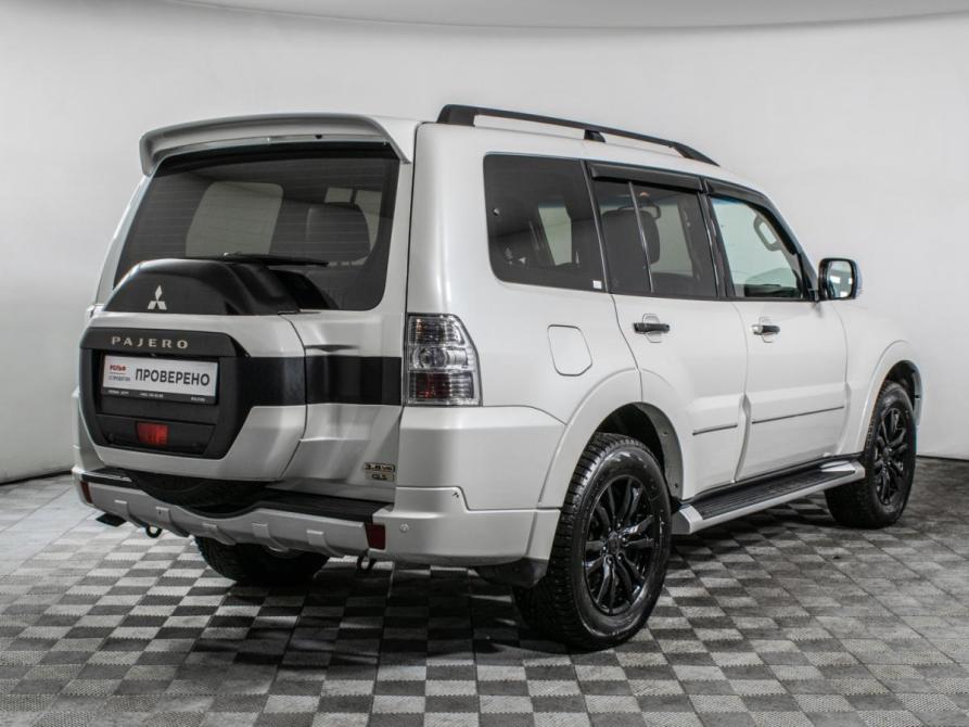 Mitsubishi Pajero IV Рестайлинг 2 Москва  - изображение 5