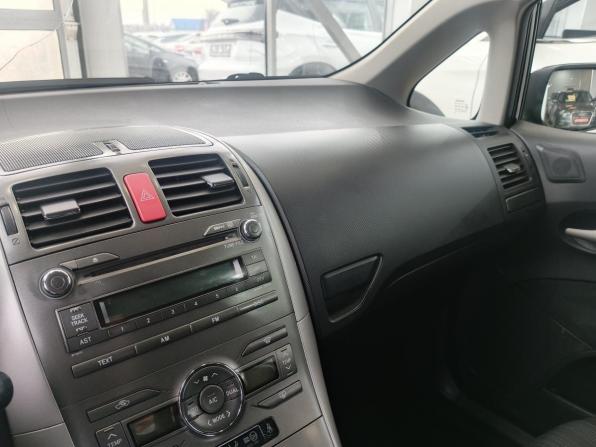 Toyota Auris I с пробегом 2008 года, цена 649 000 рублей, 195000 км, хэтчбек, Автокод Объявления