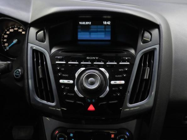 Ford Focus III с пробегом 2012 года, цена 899 000 рублей, 190493 км, седан, Автокод Объявления
