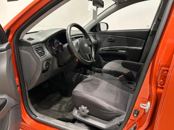 Kia Rio II Рестайлинг с пробегом 2010 года, цена 599 000 рублей, 123836 км, хэтчбек, Автокод Объявления