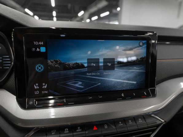 Skoda Octavia IV (A8) с пробегом 2021 года, цена 2 810 000 рублей, 38711 км, лифтбек, Автокод Объявления