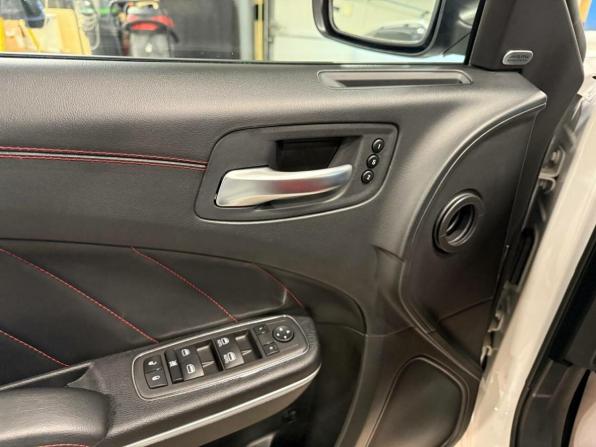 Dodge Charger VII (LD) Рестайлинг с пробегом 2023 года, цена 12 481 000 рублей, 8800 км, седан, Автокод Объявления