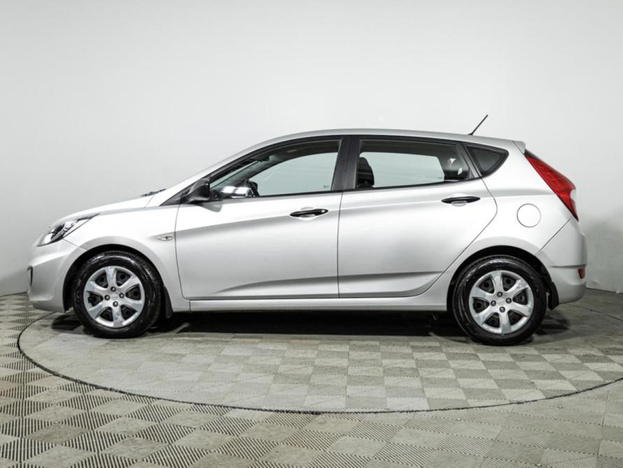 Hyundai Solaris I Санкт-Петербург  - изображение 9