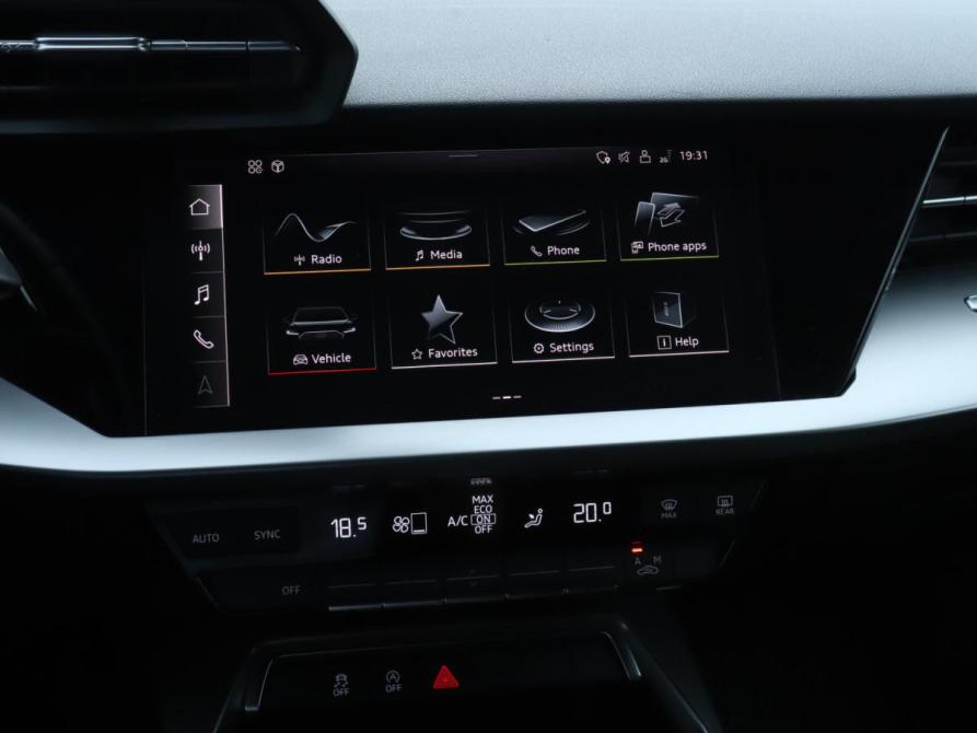 Audi A3 IV (8Y) Москва  - изображение 19