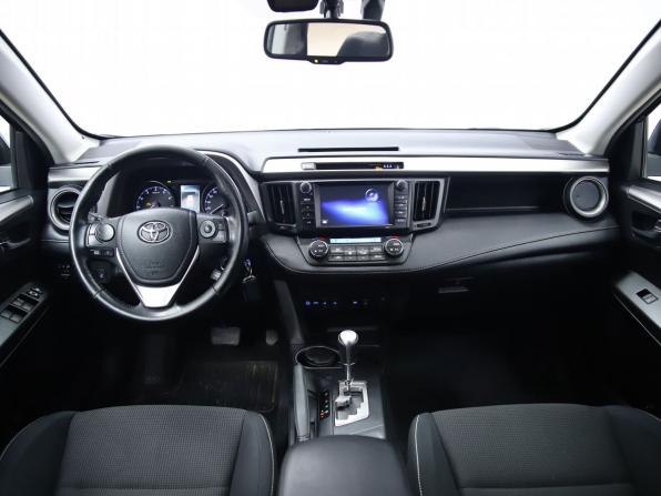Toyota RAV4 IV (XA40) Рестайлинг с пробегом 2016 года, цена 2 430 000 рублей, 107575 км, внедорожник, Автокод Объявления