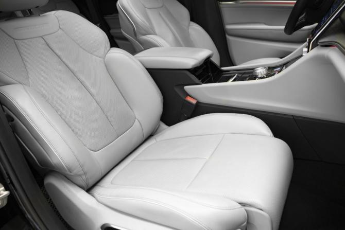 Jeep Grand Cherokee V (WL) с пробегом 2022 года, цена 6 700 000 рублей, 83793 км, внедорожник, Автокод Объявления