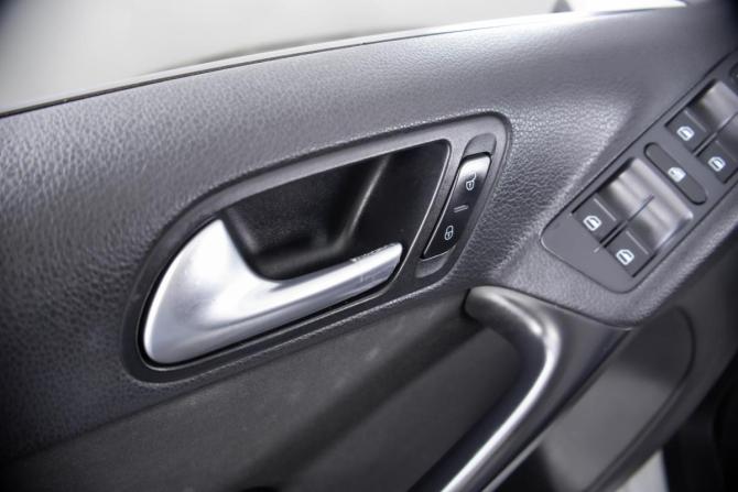 Volkswagen Tiguan I Рестайлинг с пробегом 2015 года, цена 1 749 000 рублей, 134265 км, внедорожник, Автокод Объявления