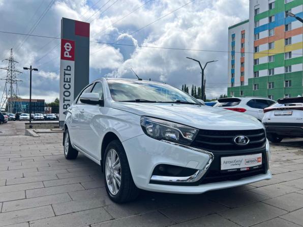 Lada (ВАЗ) Vesta I с пробегом 2019 года, цена 895 000 рублей, 84122 км, седан, Автокод Объявления
