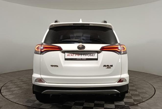 Toyota RAV4 IV (XA40) Рестайлинг с пробегом 2018 года, цена 2 530 000 рублей, 174825 км, внедорожник, Автокод Объявления