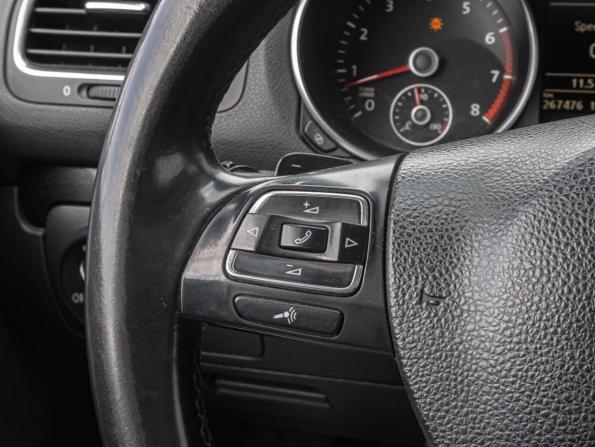 Volkswagen Golf VI с пробегом 2009 года, цена 810 000 рублей, 267476 км, хэтчбек, Автокод Объявления