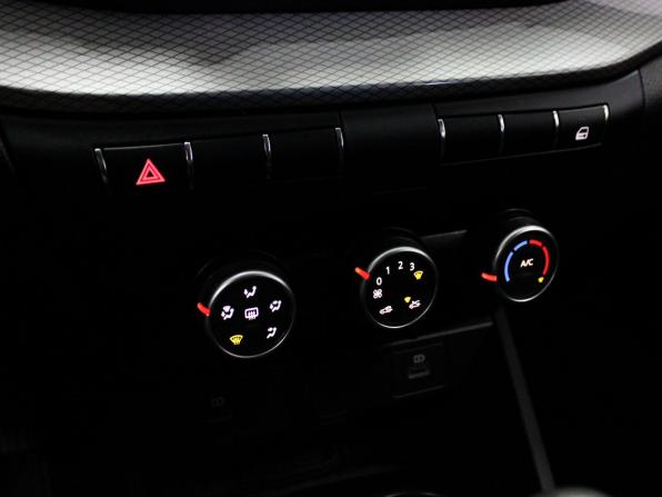 Lada (ВАЗ) Vesta I Рестайлинг (NG) с пробегом 2024 года, цена 1 279 000 рублей, 6060 км, седан, Автокод Объявления