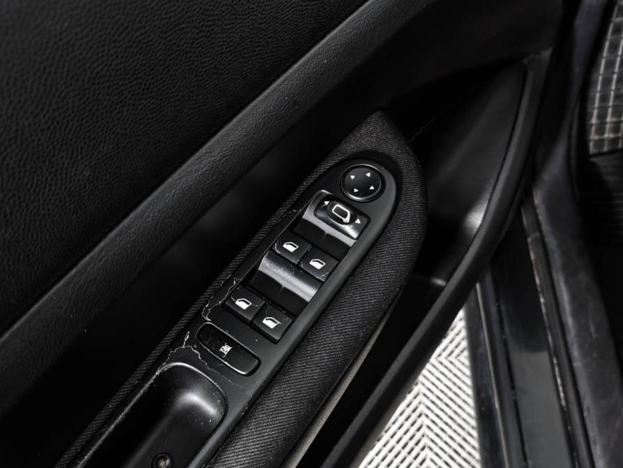 Peugeot 307 I Рестайлинг Санкт-Петербург  - изображение 10