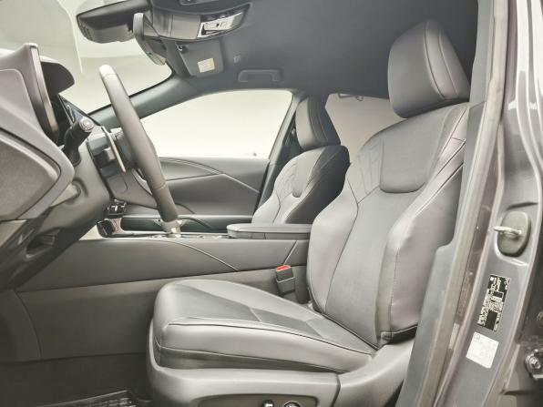 Lexus RX V с пробегом 2024 года, цена 7 739 000 рублей, 24507 км, внедорожник, Автокод Объявления