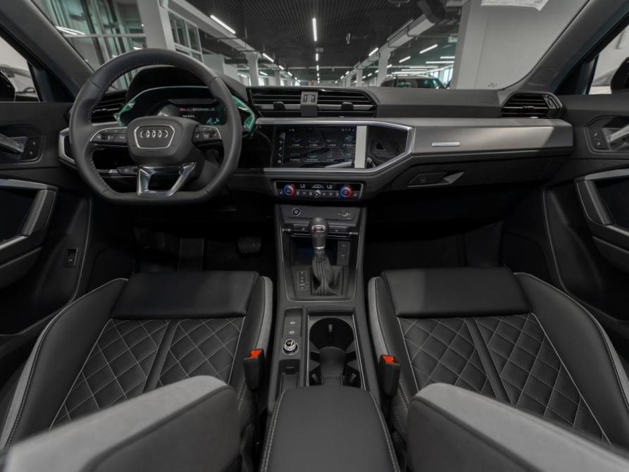 Audi Q3 II (F3) Москва  - изображение 8