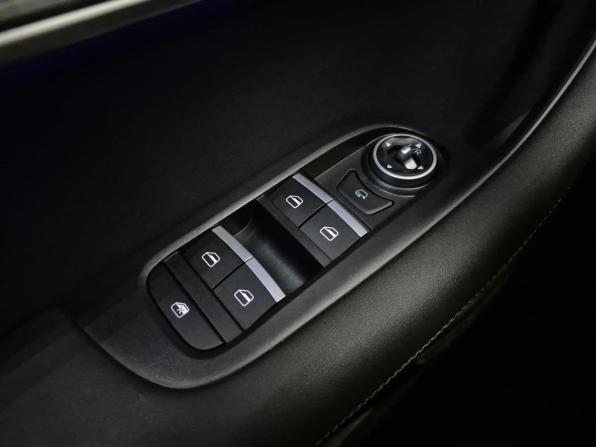 Chery Tiggo 7 Pro Max I с пробегом 2023 года, цена 1 795 000 рублей, 54611 км, внедорожник, Автокод Объявления
