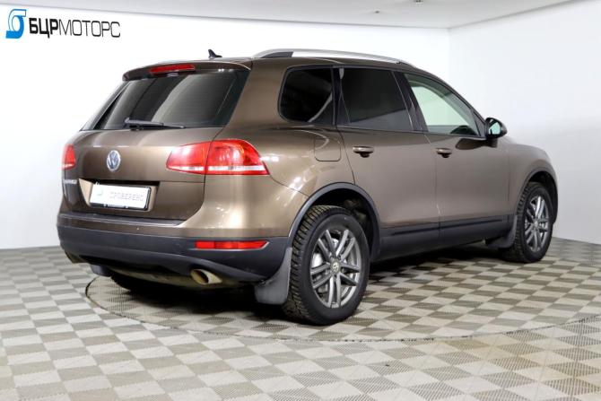 Volkswagen Touareg II с пробегом 2013 года, цена 1 999 990 рублей, 225841 км, внедорожник, Автокод Объявления