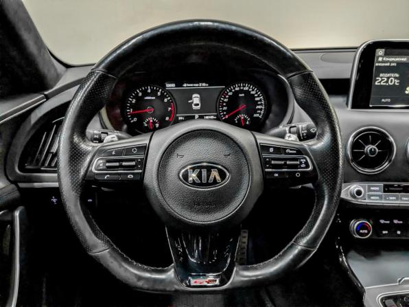 Kia Stinger I с пробегом 2018 года, цена 2 500 000 рублей, 140159 км, лифтбек, Автокод Объявления