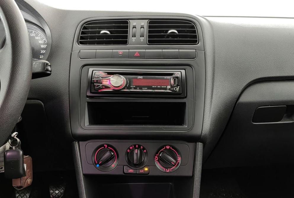 Volkswagen Polo V Рестайлинг Волгоград  - изображение 14