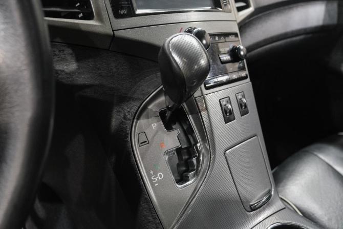 Toyota Venza I с пробегом 2013 года, цена 2 149 000 рублей, 236000 км, внедорожник, Автокод Объявления