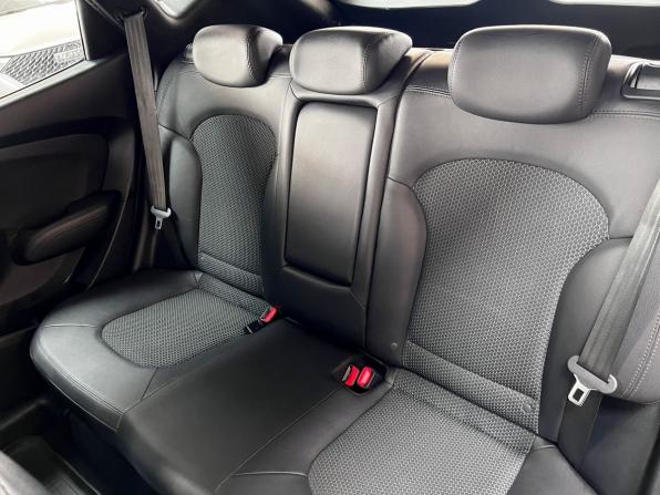 Hyundai ix35 I с пробегом 2011 года, цена 1 090 000 рублей, 222382 км, внедорожник, Автокод Объявления