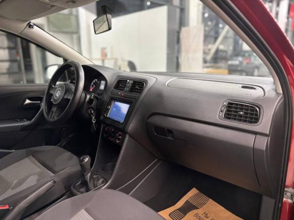 Volkswagen Polo V с пробегом 2014 года, цена 611 000 рублей, 162356 км, седан, Автокод Объявления