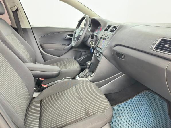 Volkswagen Polo V с пробегом 2011 года, цена 600 000 рублей, 230169 км, седан, Автокод Объявления