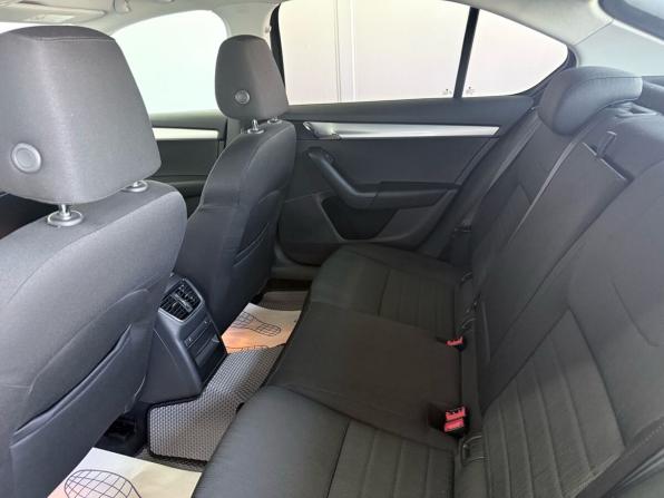 Skoda Octavia III (A7) с пробегом 2014 года, цена 1 399 000 рублей, 143000 км, лифтбек, Автокод Объявления