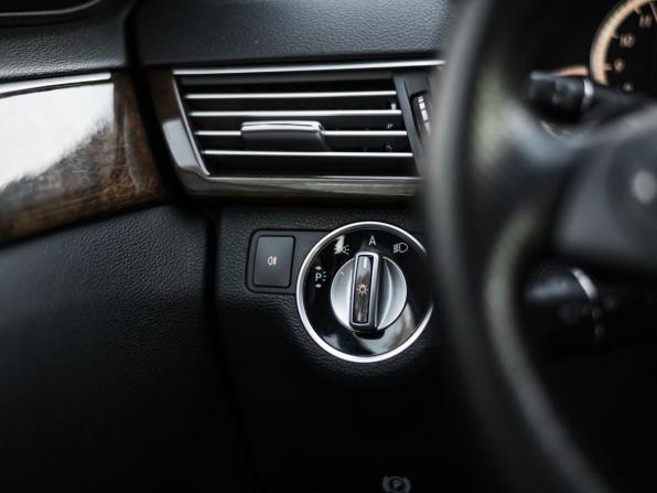 Mercedes-Benz E-Класс IV (W212 S212 C207) с пробегом 2011 года, цена 1 290 000 рублей, 176576 км, седан, Автокод Объявления