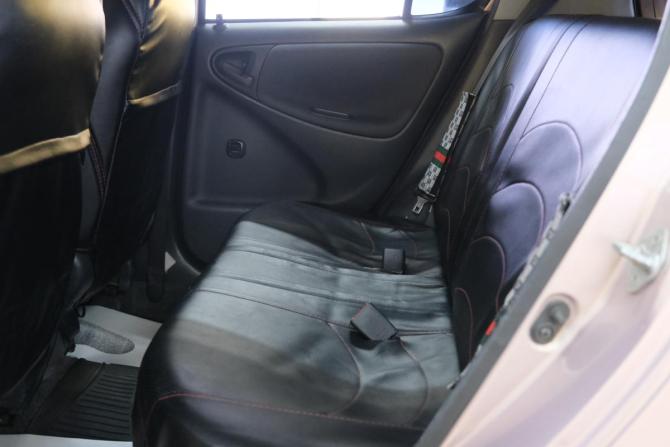 Toyota Vitz I (P10) с пробегом 2001 года, цена 359 000 рублей, 299999 км, хэтчбек, Автокод Объявления