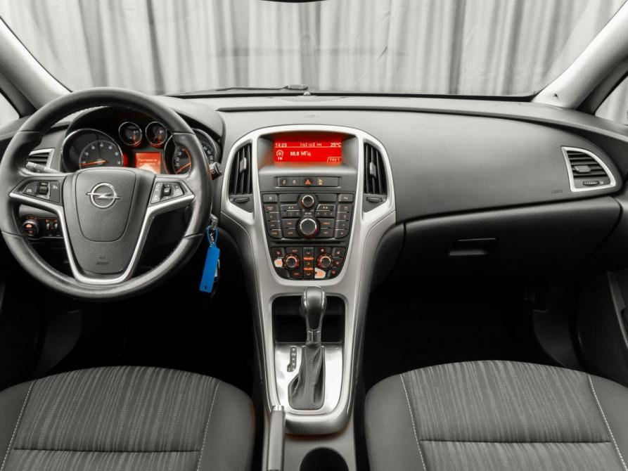Opel Astra J Москва  - изображение 8